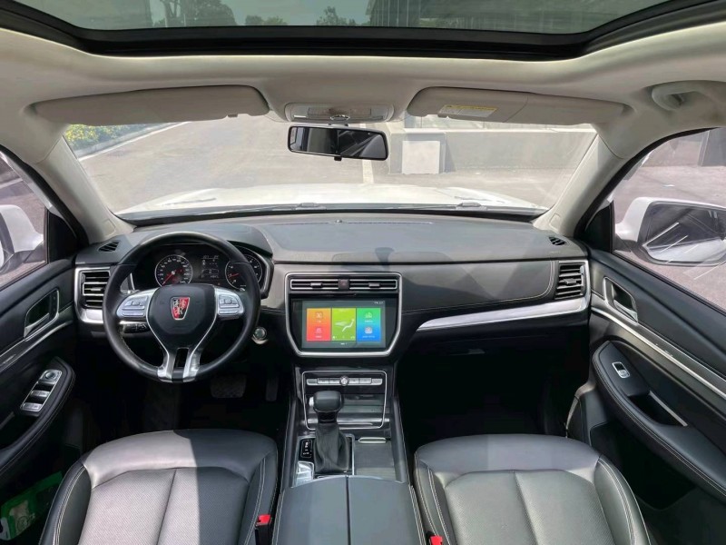 成都22年荣威RX87