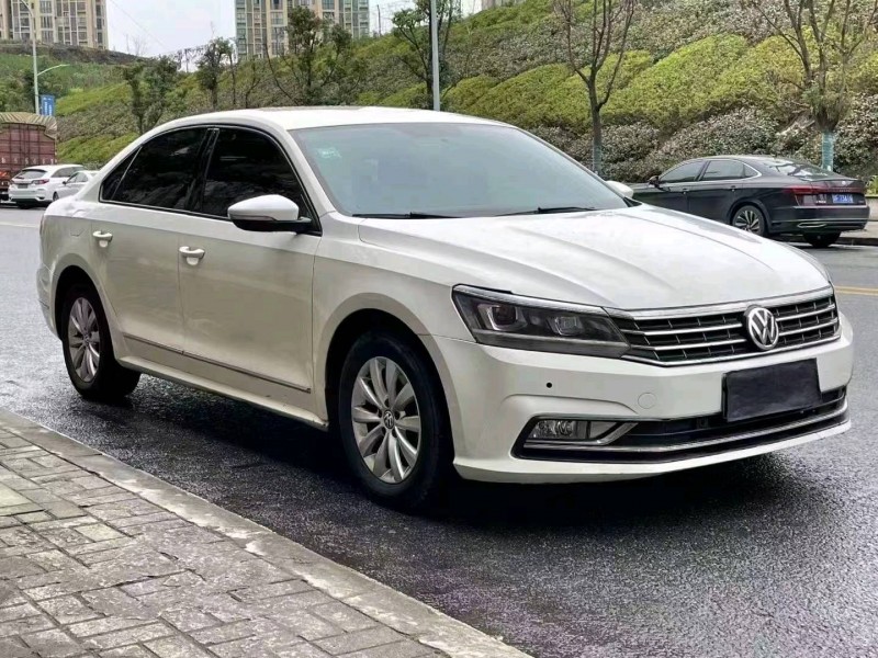 重庆17年大众帕萨特3