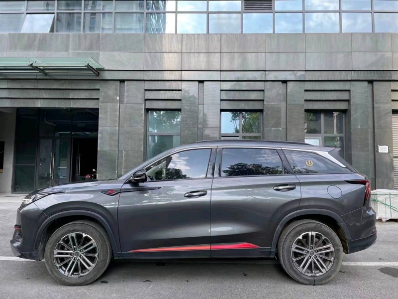 成都21年長安汽車CS753