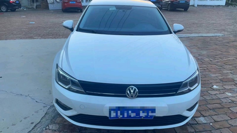 保定17年大众凌渡1