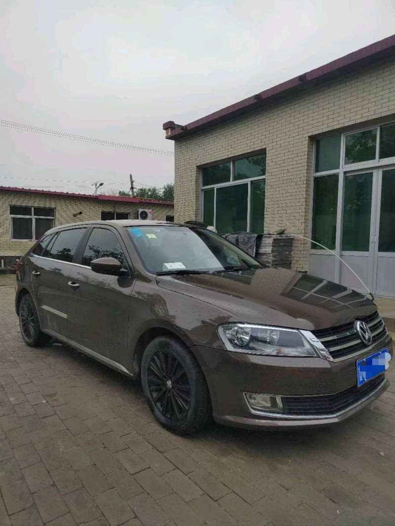 保定15年大众朗行2