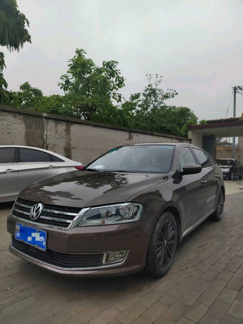 保定15年大众朗行3