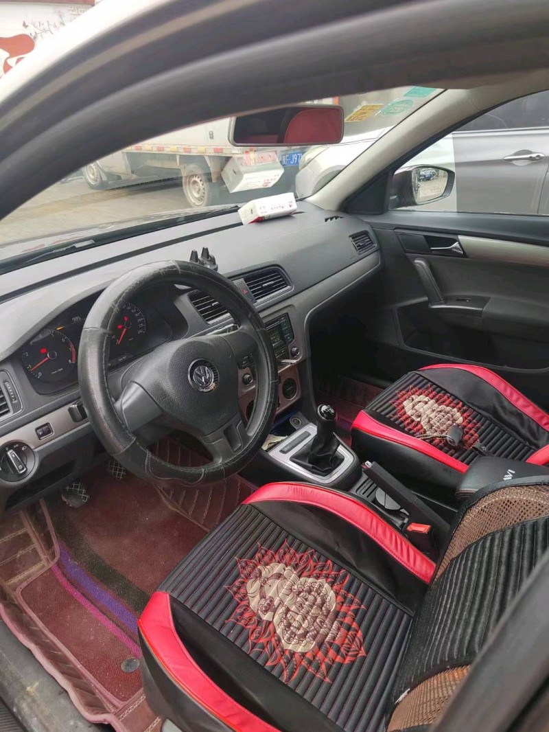 保定15年大众朗行6