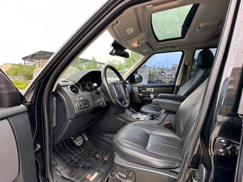 青岛15年路虎发现8