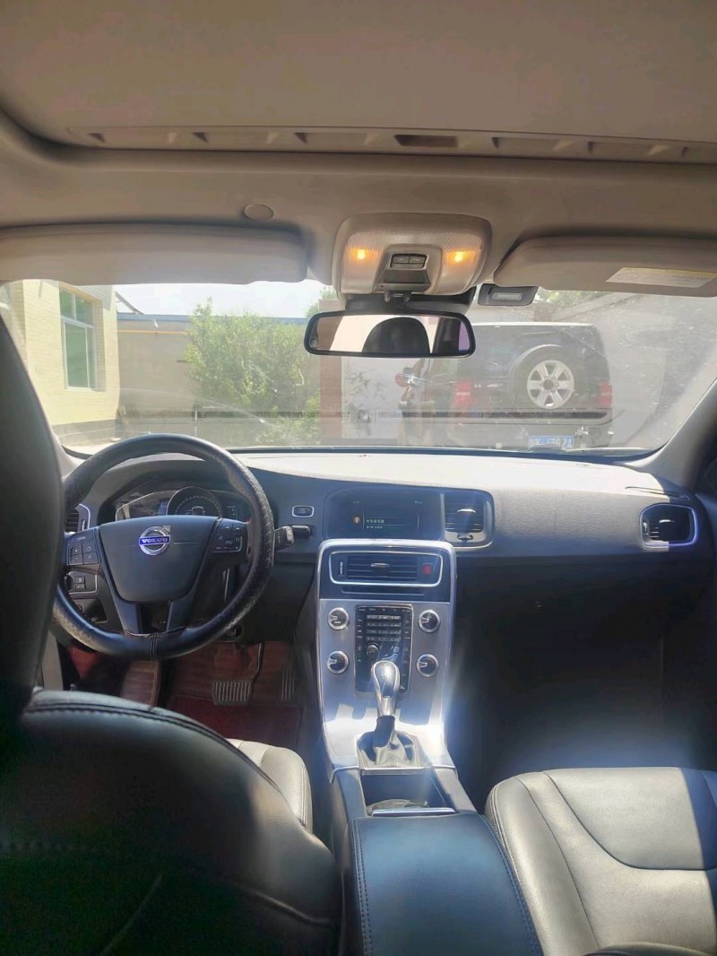 保定17年沃尔沃V603