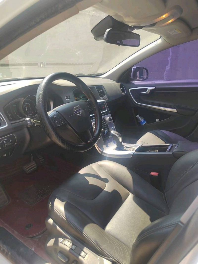 保定17年沃尔沃V606