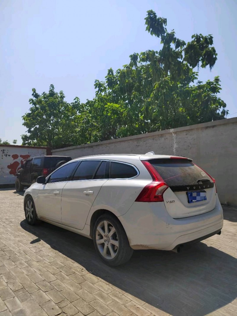 保定17年沃尔沃V608