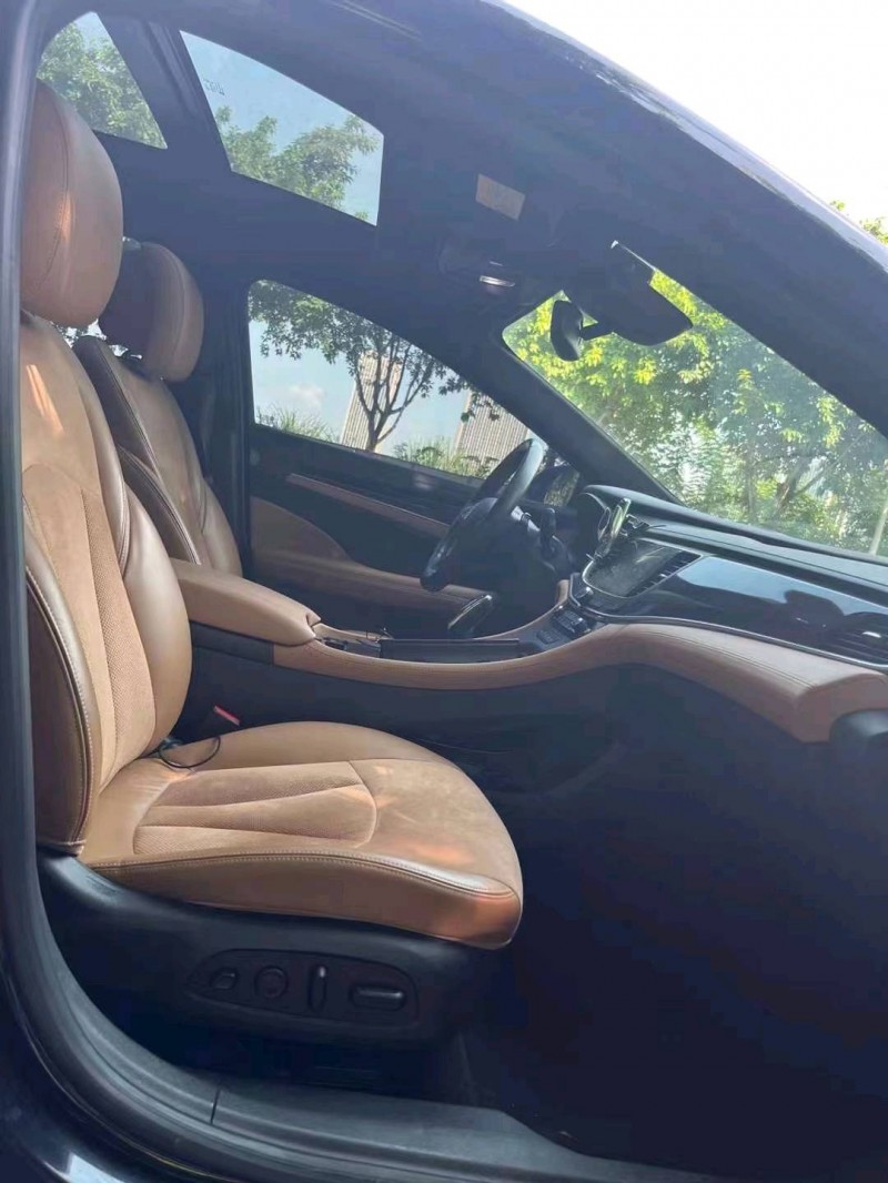 重庆16年别克君越3