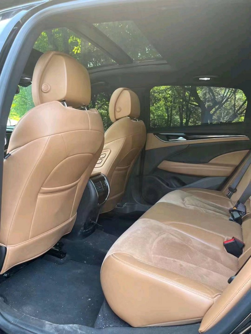 重庆16年别克君越5