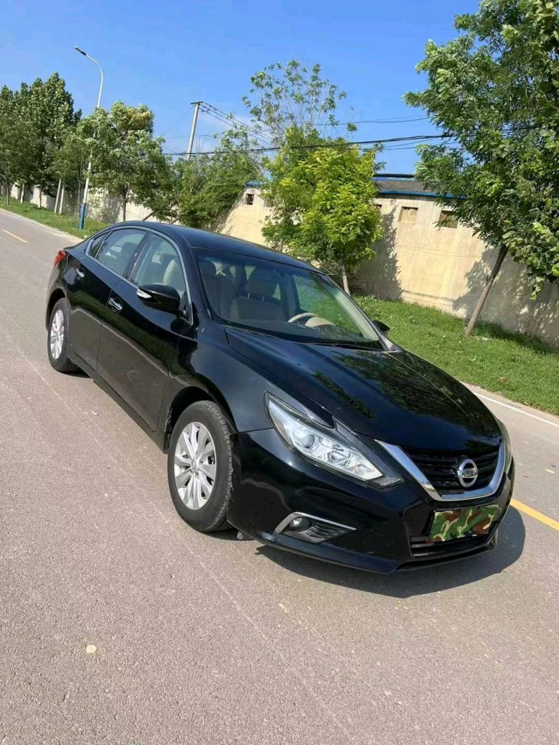 廊坊17年日产天籁2