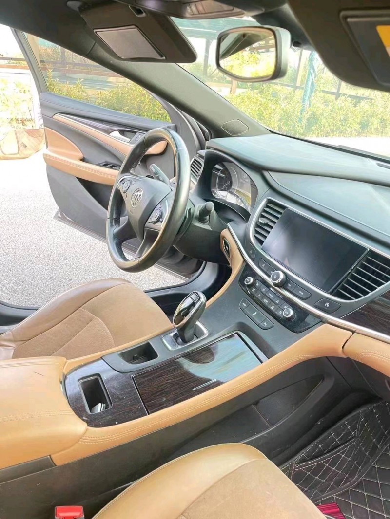 枣庄16年别克君越5