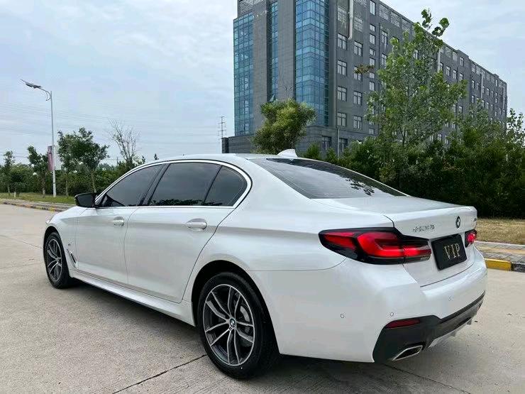 盐城21年宝马5系8