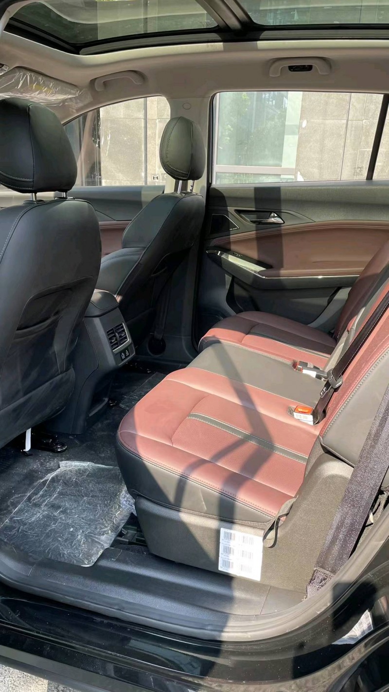 成都23年江淮思皓X87