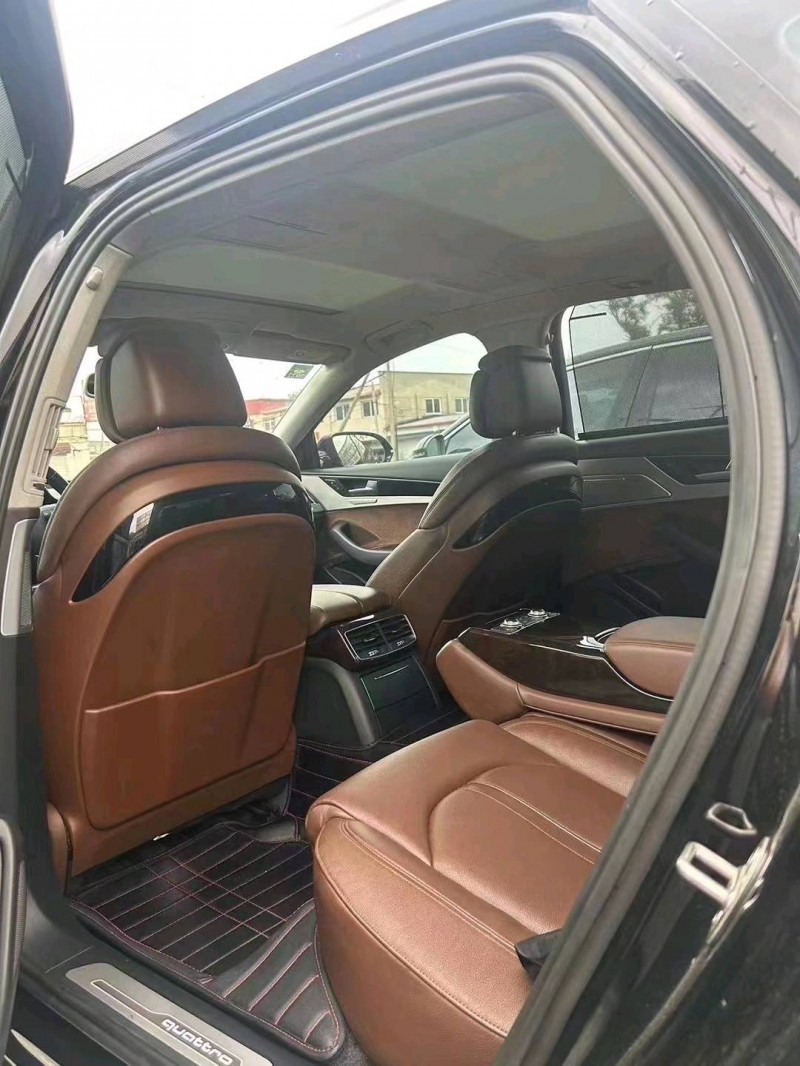 邢台18年奥迪A8L5