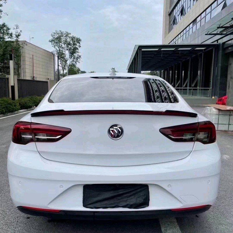 成都19年别克君威5