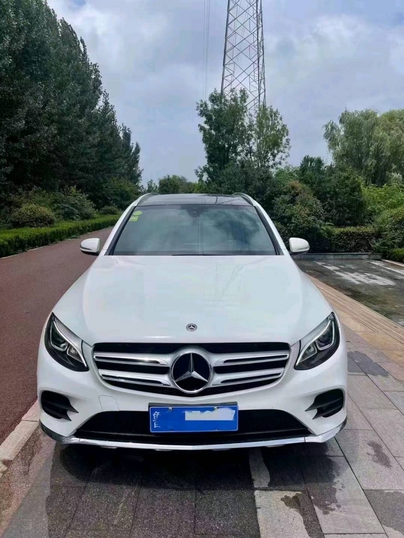 枣庄19年奔驰GLC1