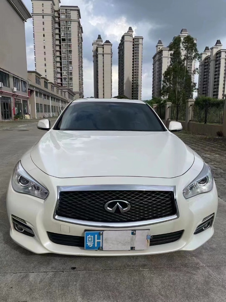 广州16年英菲尼迪Q50L1