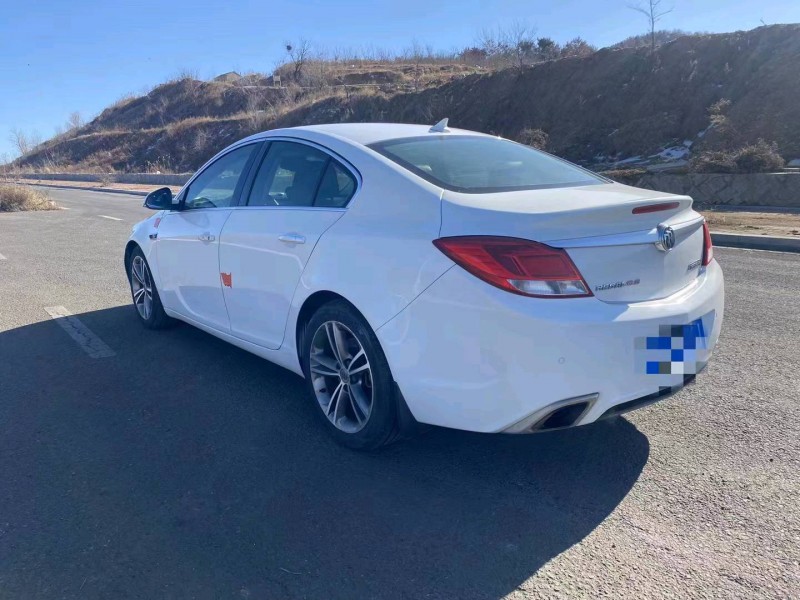 聊城13年别克君威8