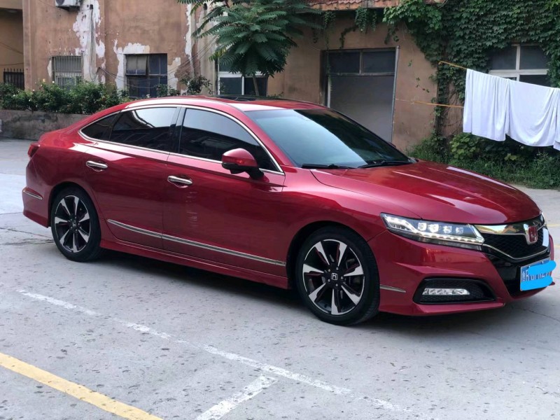 济南14年本田思铂睿2