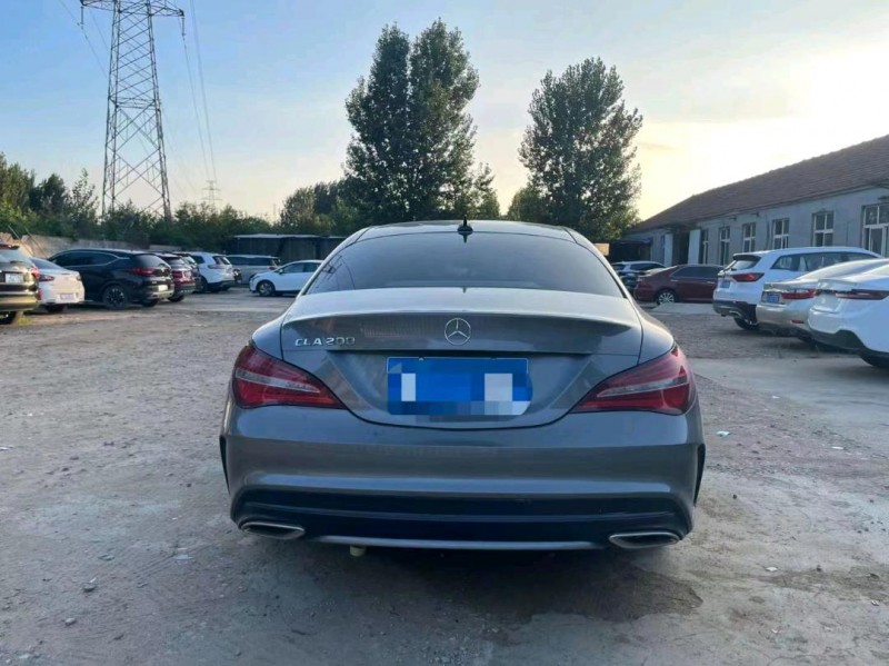 淄博17年奔驰CLA8