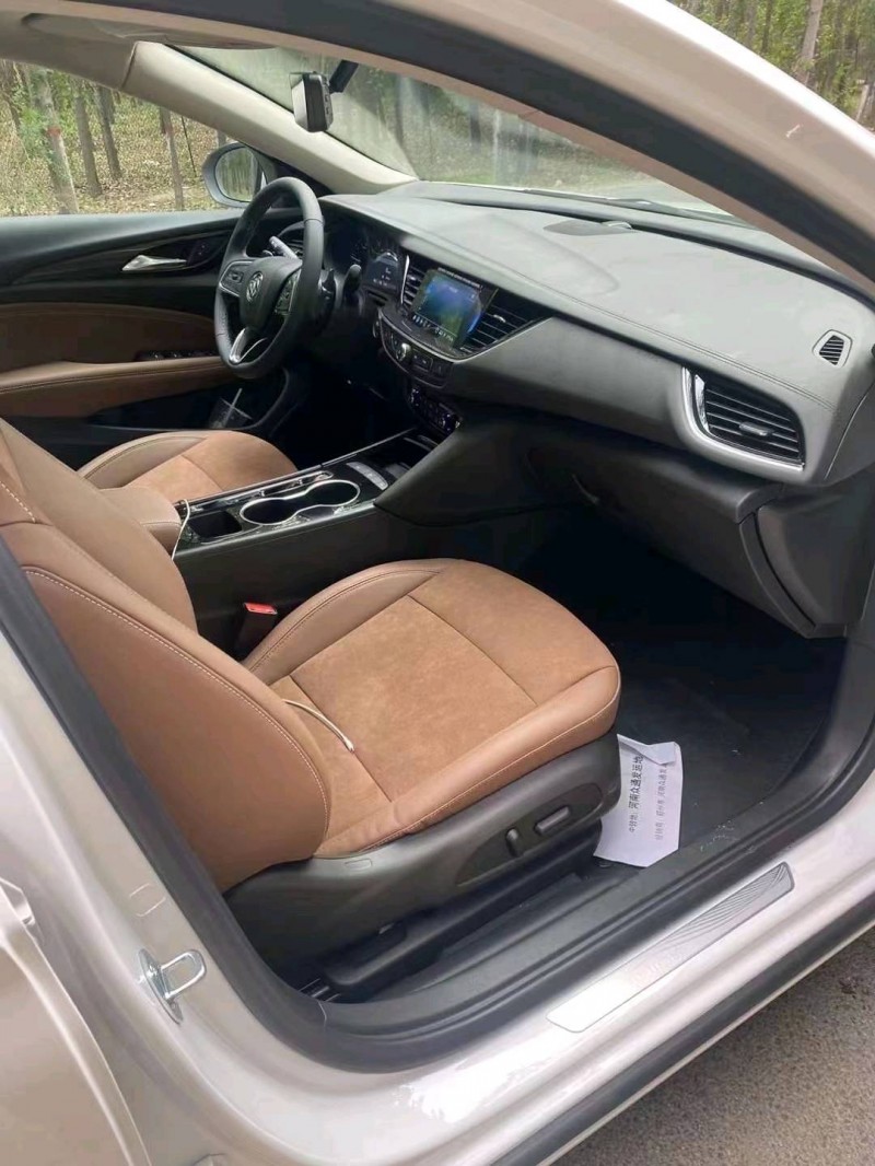 枣庄23年别克君威7