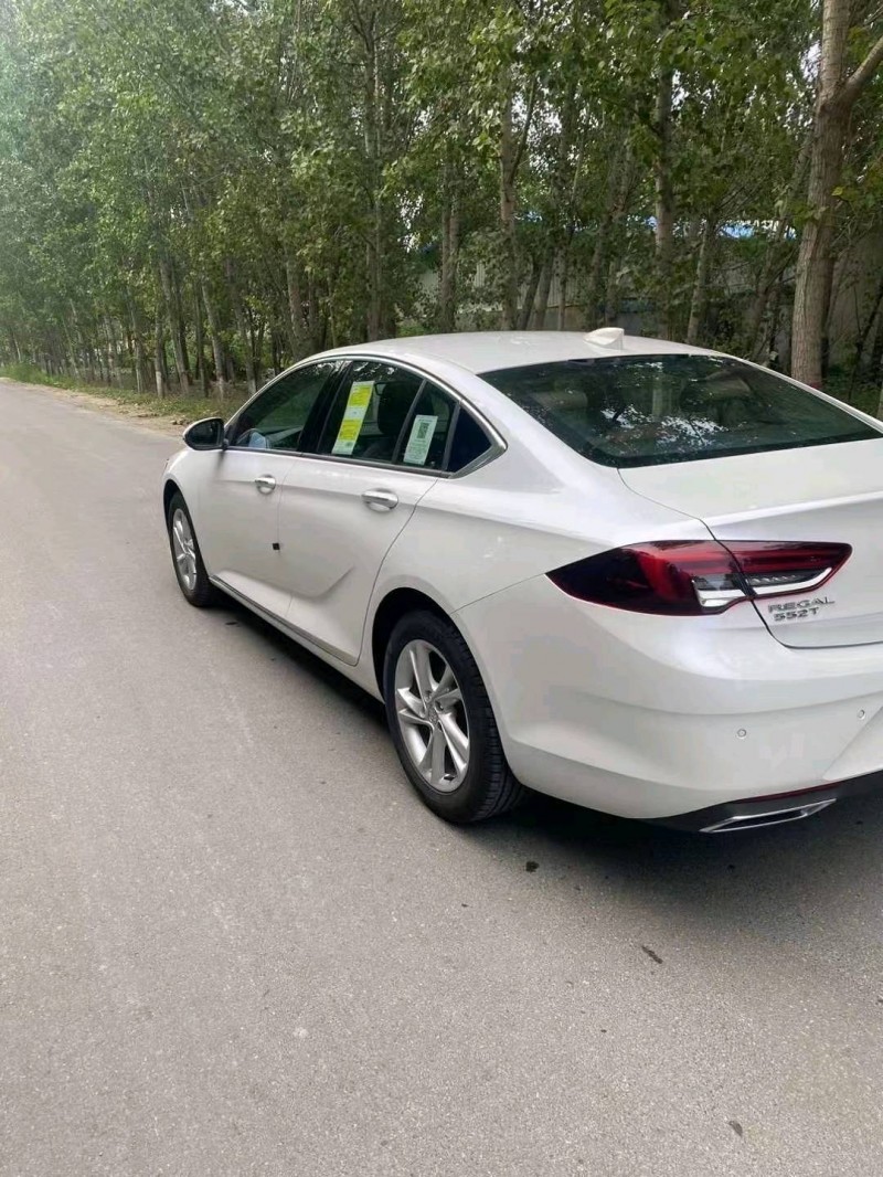 枣庄23年别克君威8