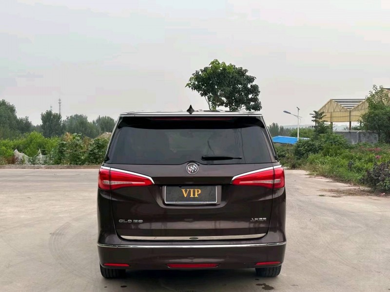 青岛18年别克GL88