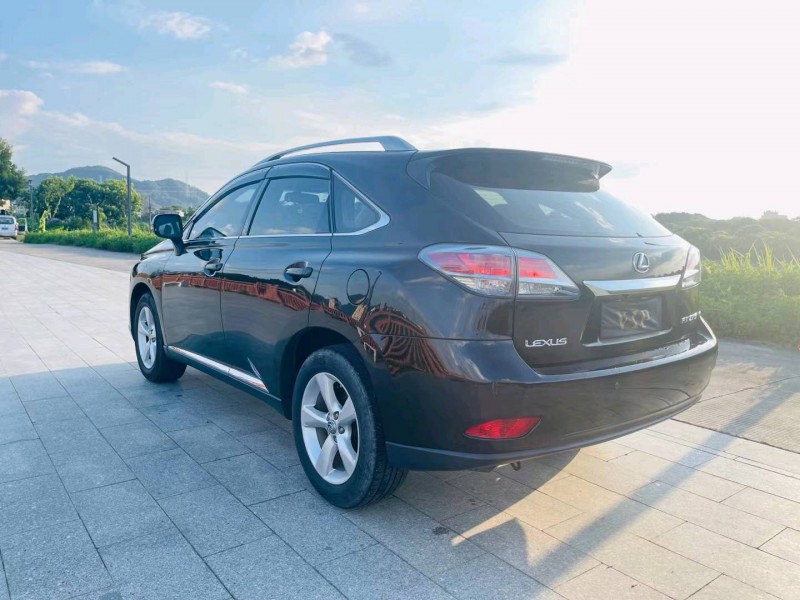广州14年雷克萨斯RX7