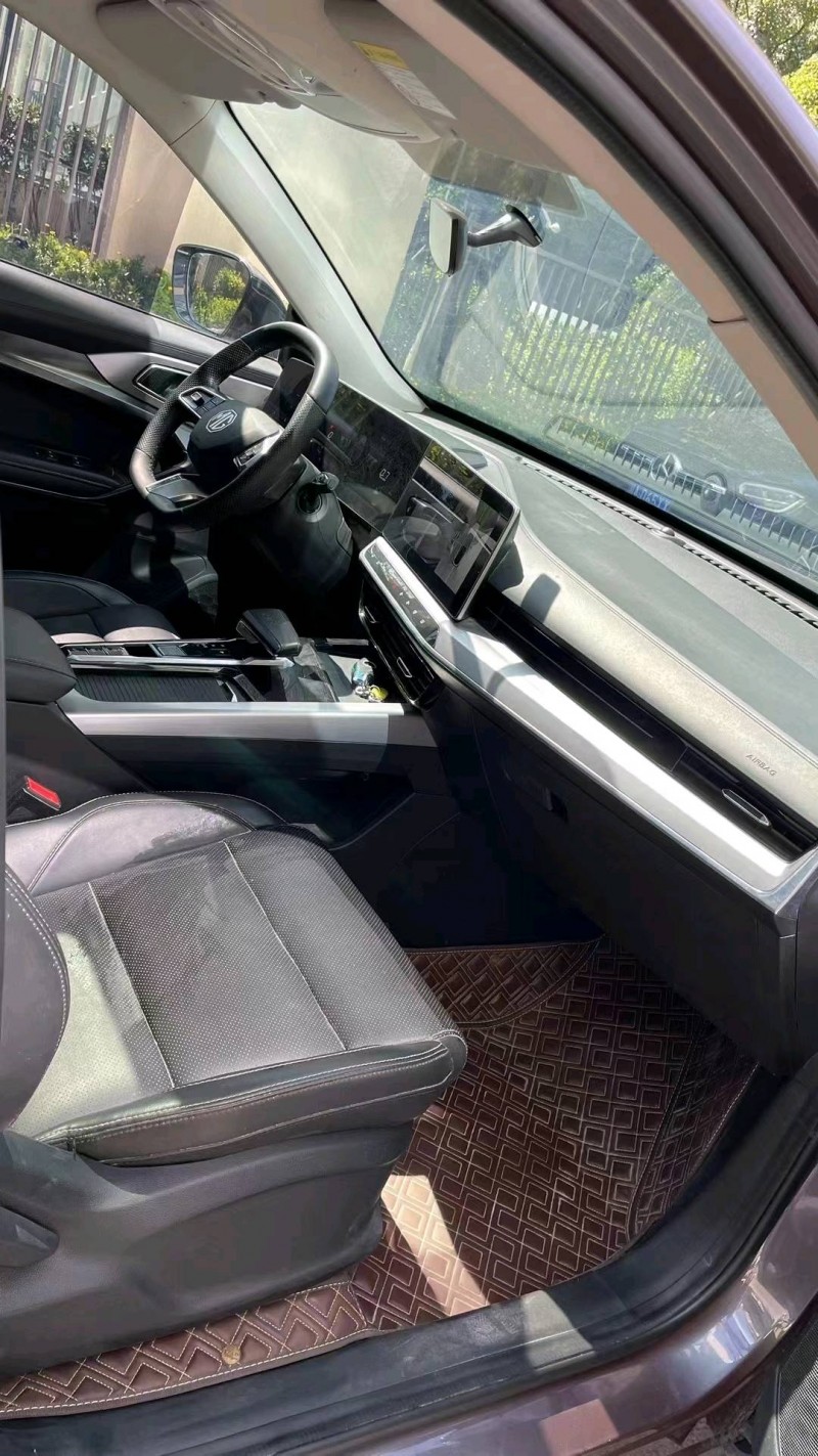 成都22年名爵ONE8