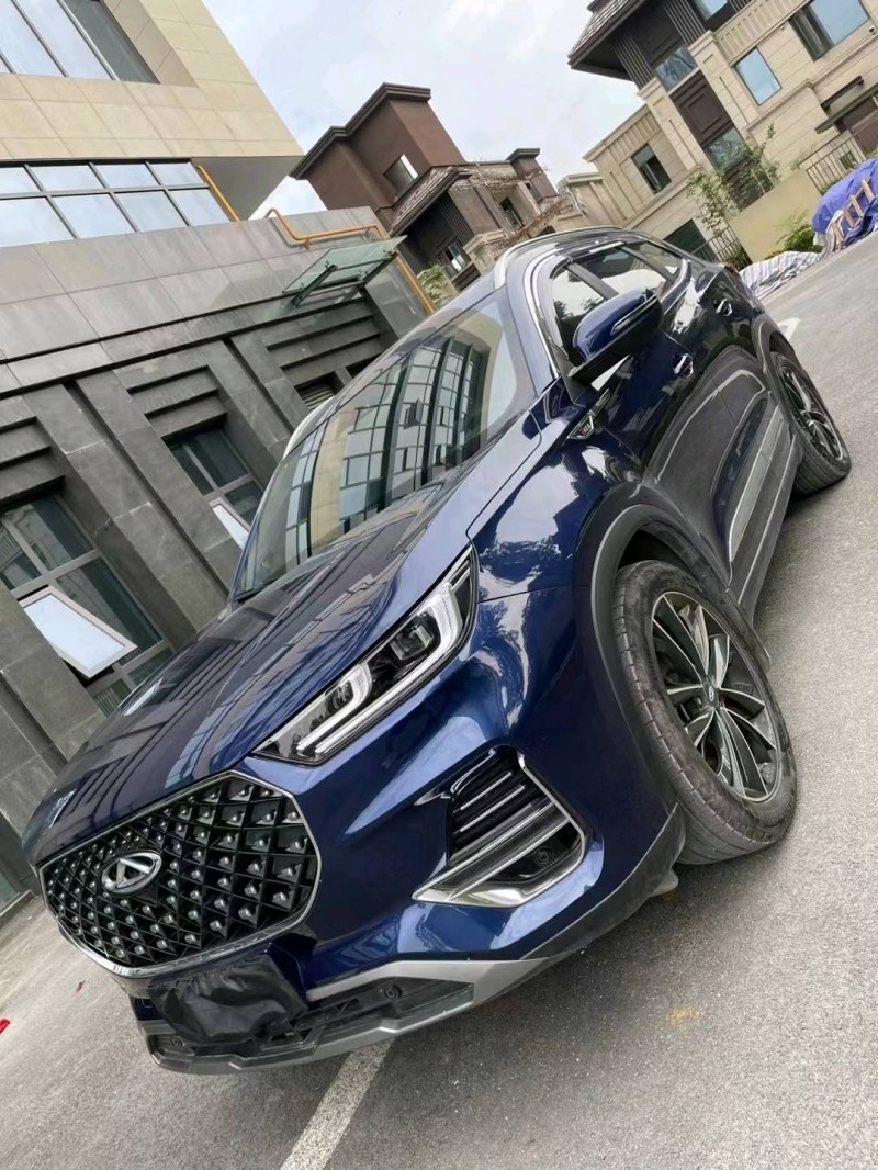 成都21年奇瑞瑞虎82