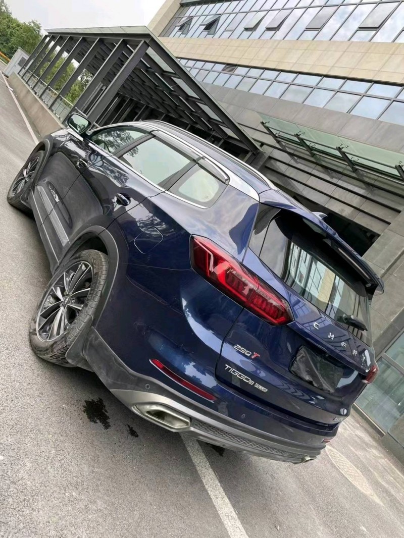 成都21年奇瑞瑞虎86