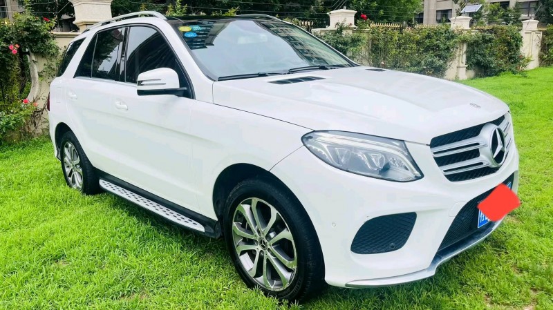 青岛17年奔驰GLE2