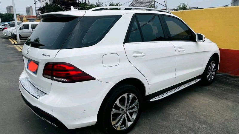 青岛17年奔驰GLE7