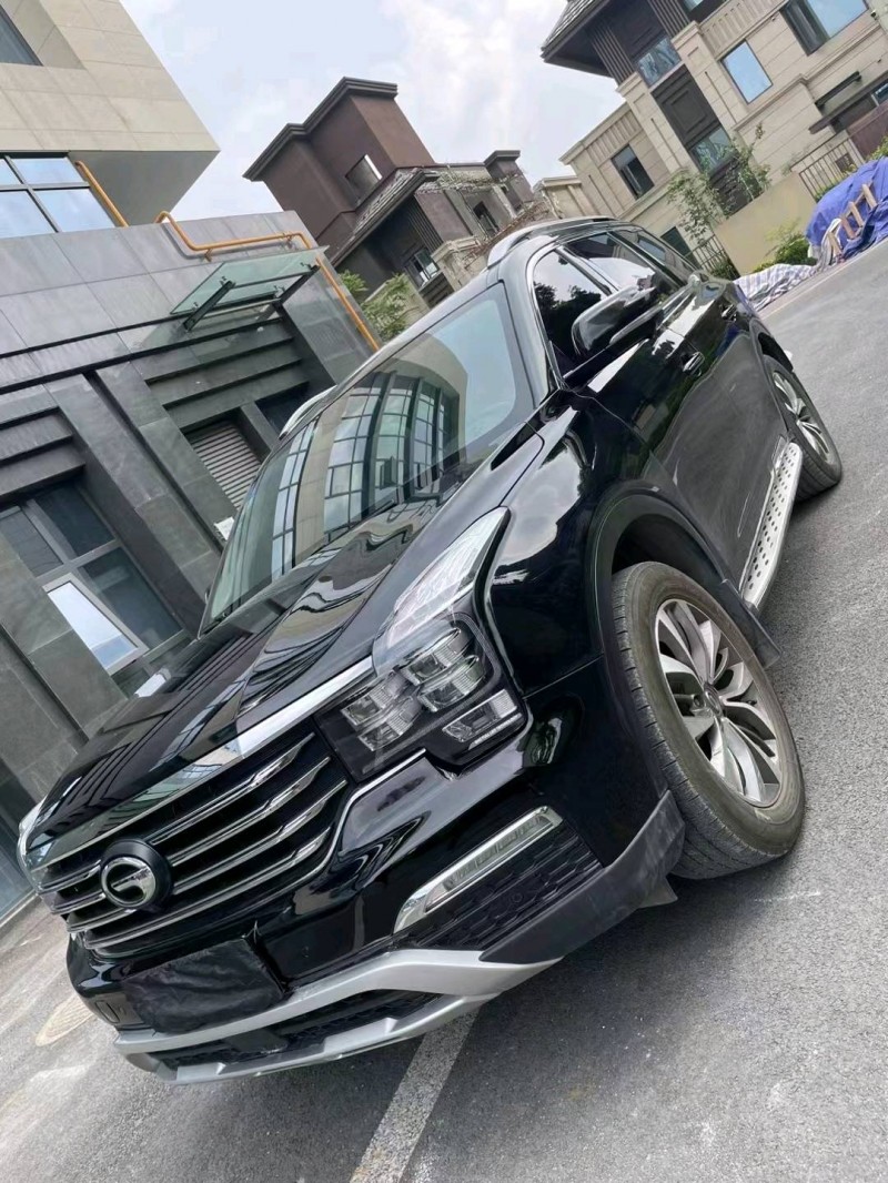 成都17年传祺GS82