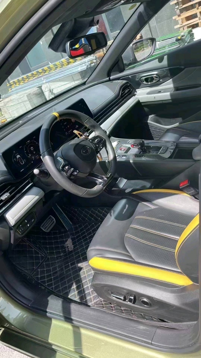 成都22年传祺影豹5