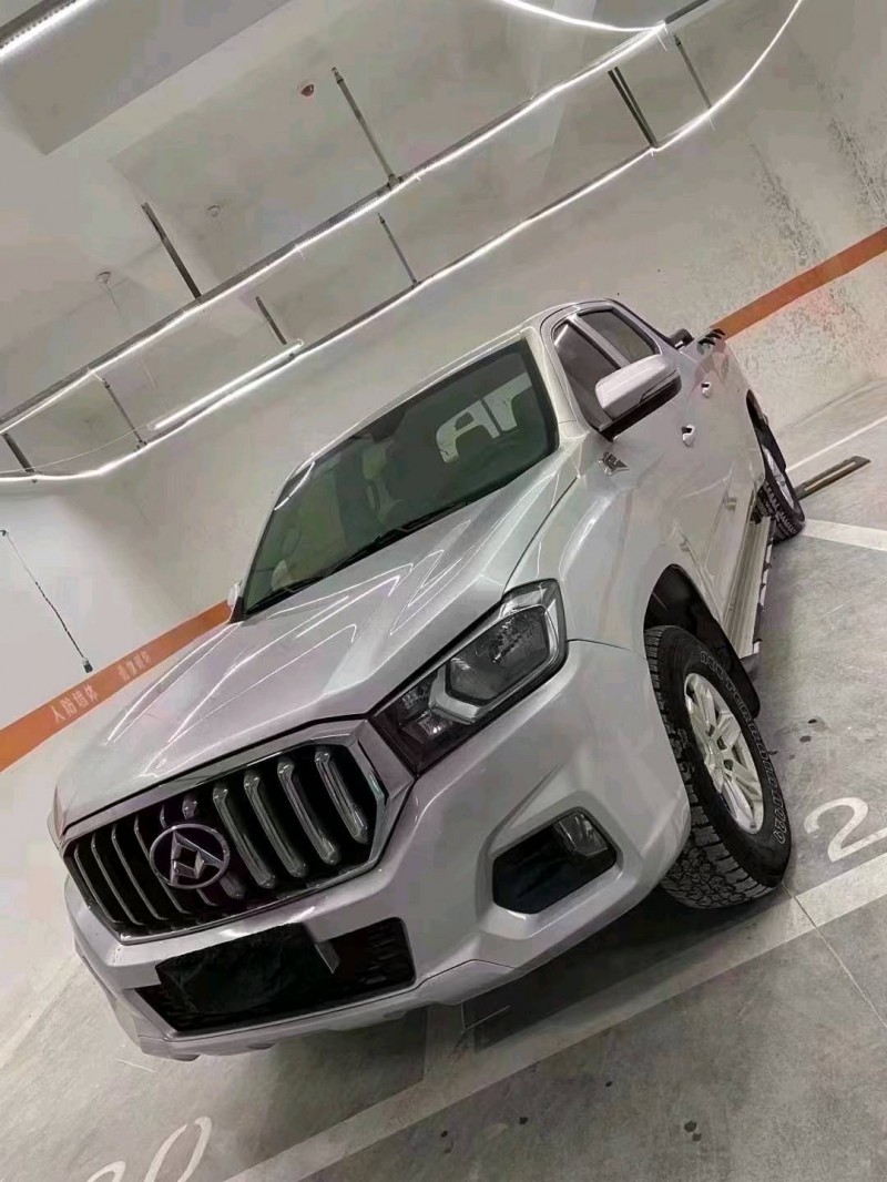 成都17年大通D602