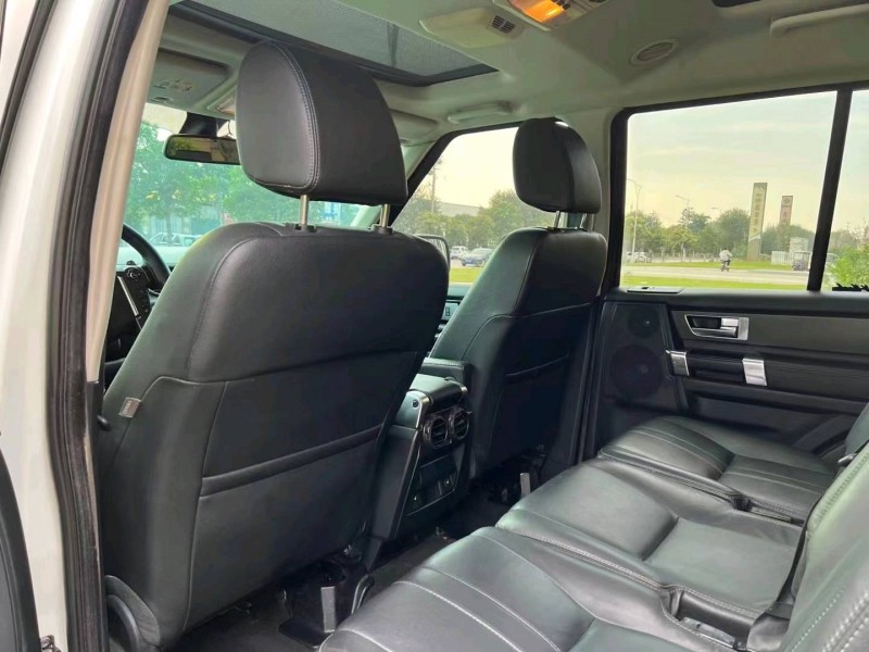 青岛13年路虎发现5