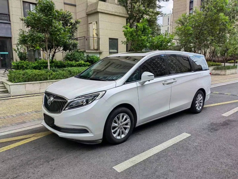 徐州19年别克GL83