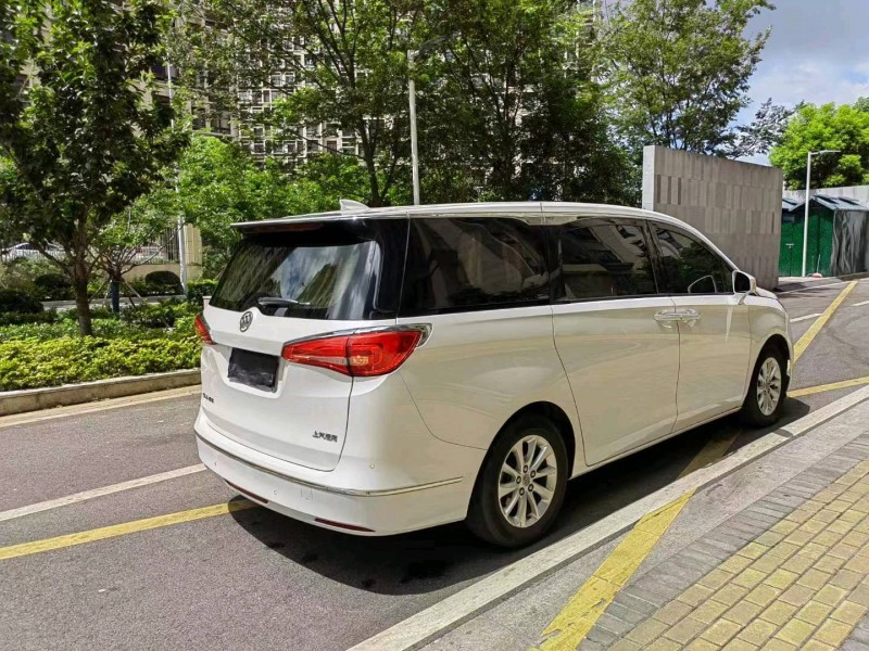 徐州19年别克GL89