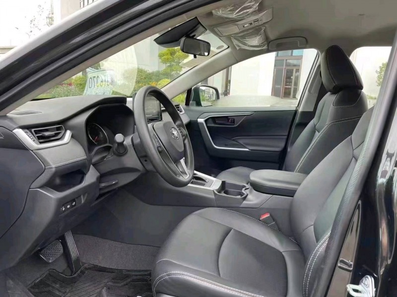 湖州23年丰田RAV47