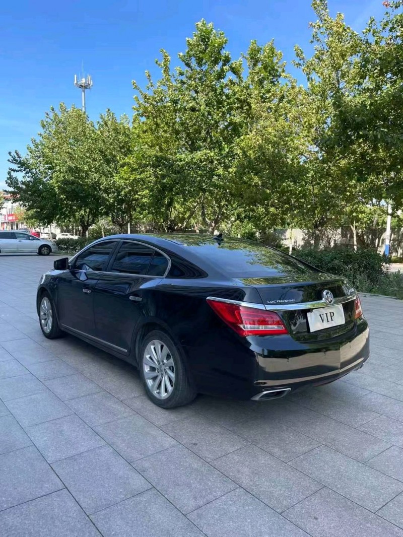 枣庄14年别克君越7