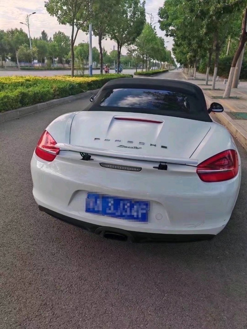 东营16年保时捷7187