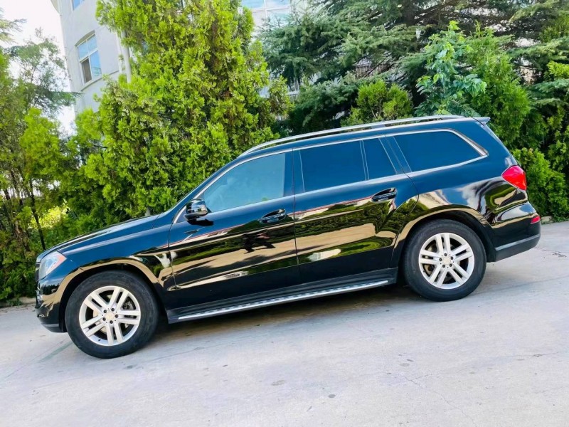 东营14年奔驰GL9