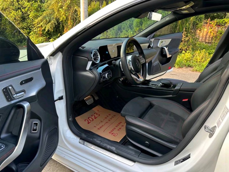 徐州22年奔驰CLA4