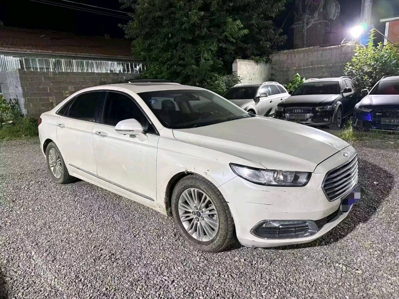 枣庄18年福特金牛座4