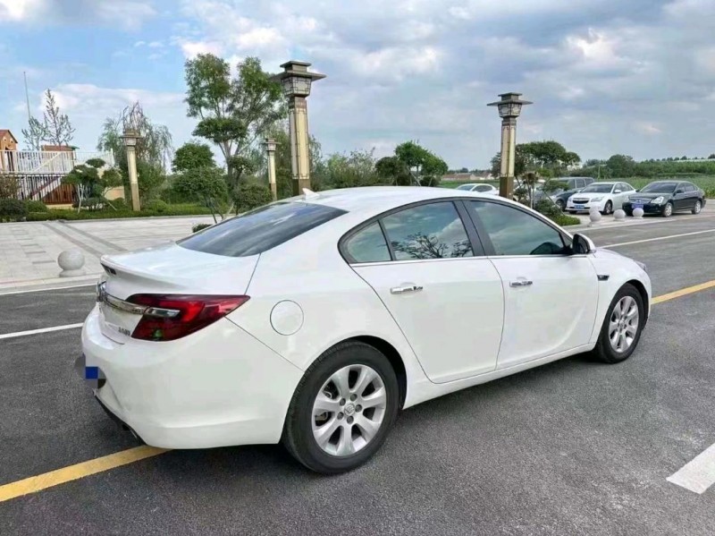 枣庄14年别克君威9