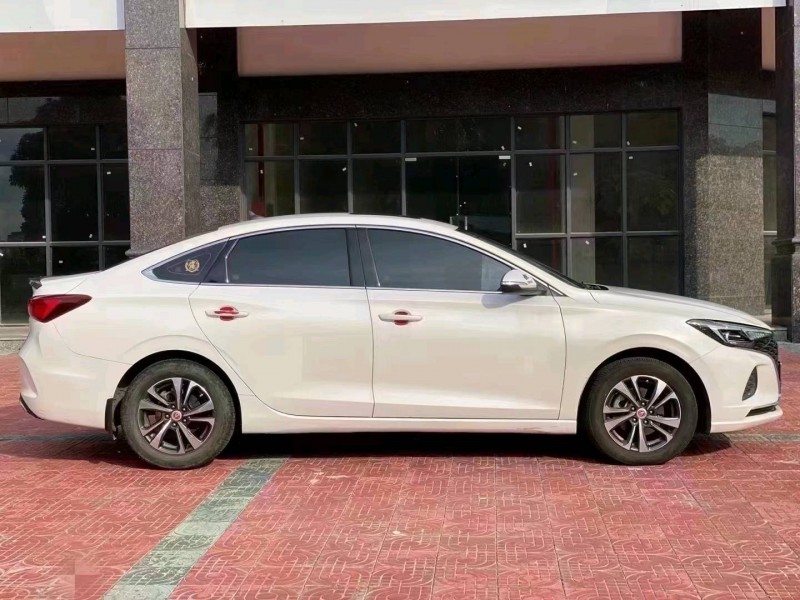 珠海20年長安汽車逸動3