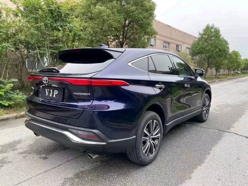 宜昌22年丰田凌放7