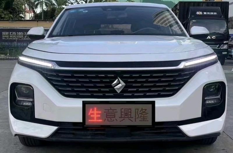 珠海20年寶駿RC51