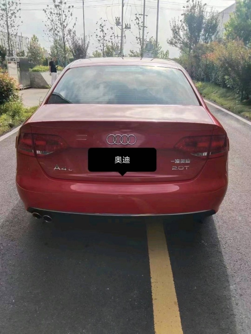 徐州11年奥迪A4L3